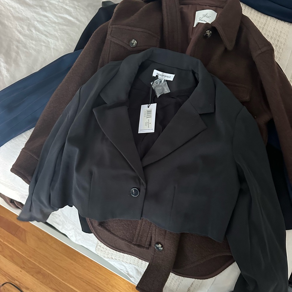 WeWoreWhat cropped black blazer NWT size small - Picture 2 of 2